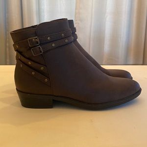 Chaps Ankle Boots, New without Tags